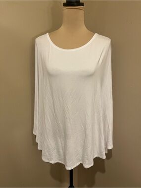Kate Landry White Poncho style Tunic, one size